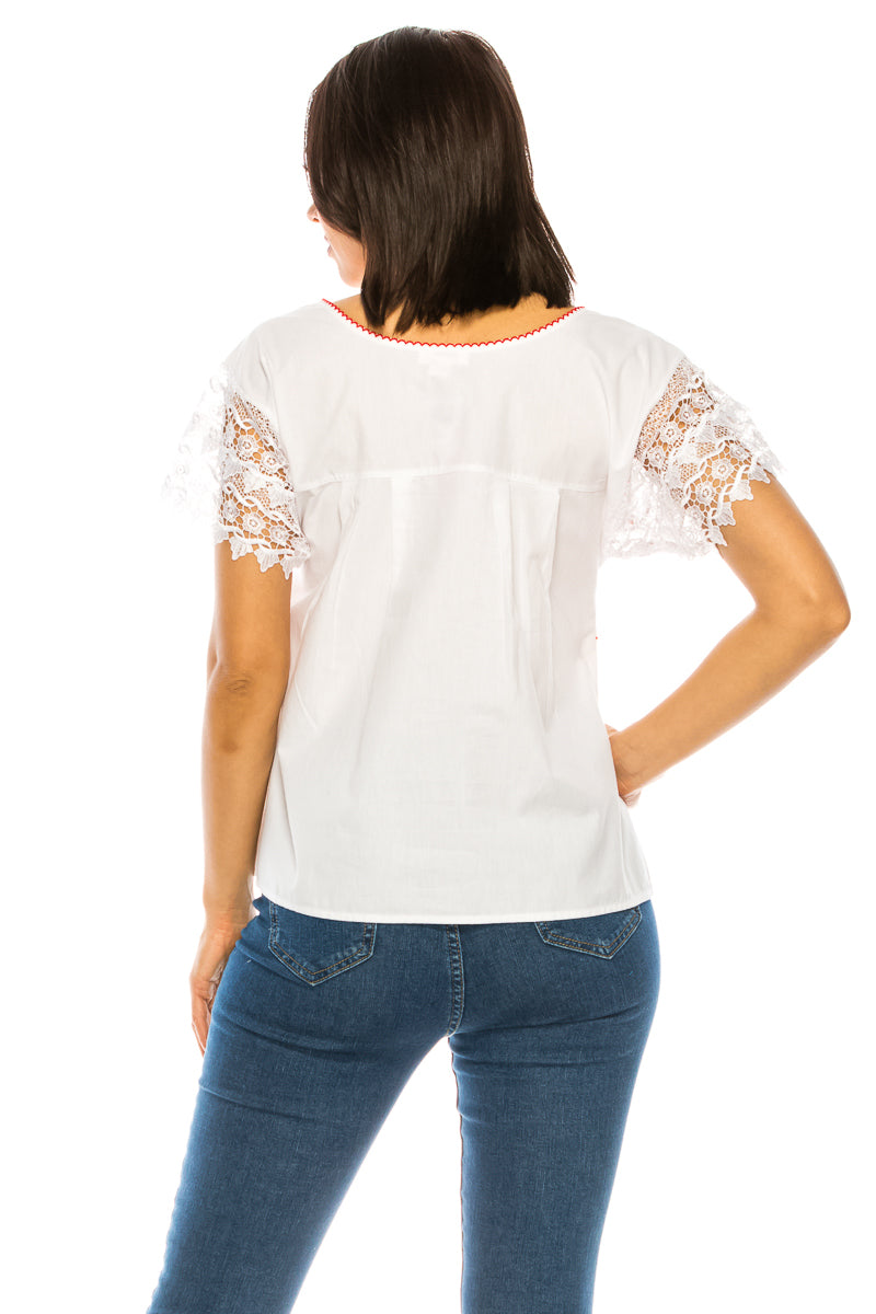 Traditional White Mexican Women Blouse with Lace (S-XL) $8.5 and (2XL-3XL) $9.50 Per Piece. MT802
