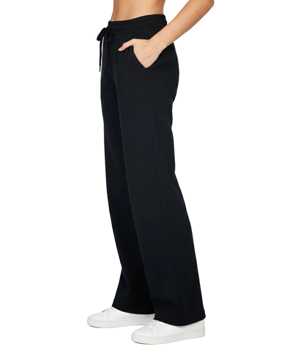 Women Fleece Flare Sweat Pants With Drawstring Waist - Black (S-XL) $7.25 Per Piece WP32