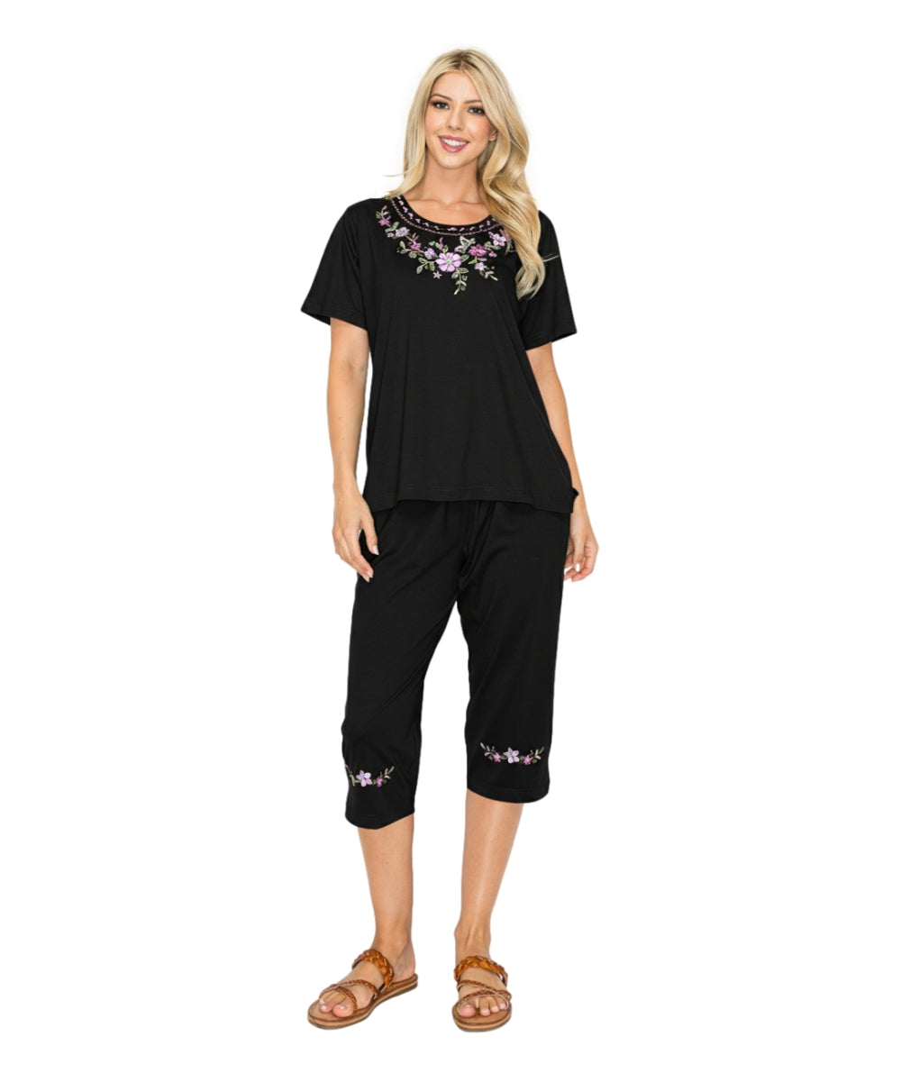 Women's Short Sleeve 7 Petals Floral Embroidered and Matching Capri Set (S-3X) $12.00 Per Set. WS16 Option B