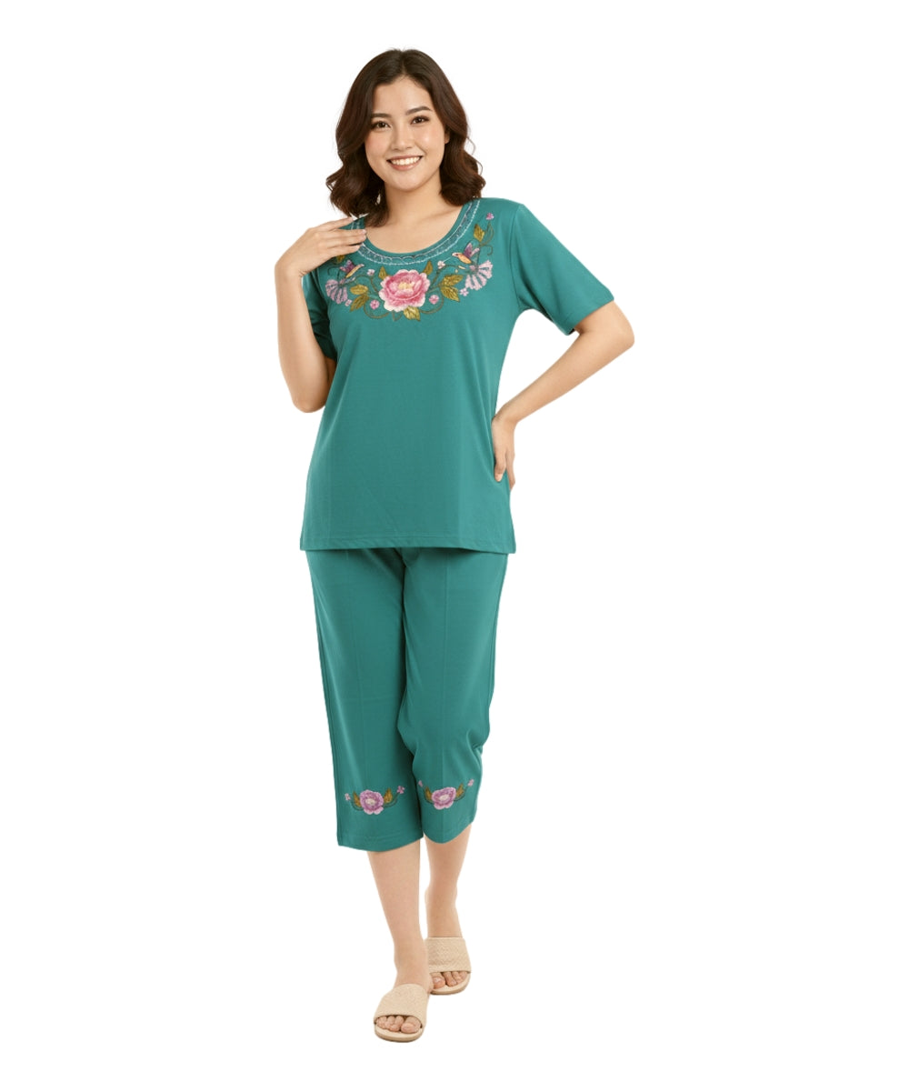 Women's Short Sleeve Hummingbird Floral Embroidered and Matching Capri Set (S-3X) $12.00 Per Set. WS18 Option A