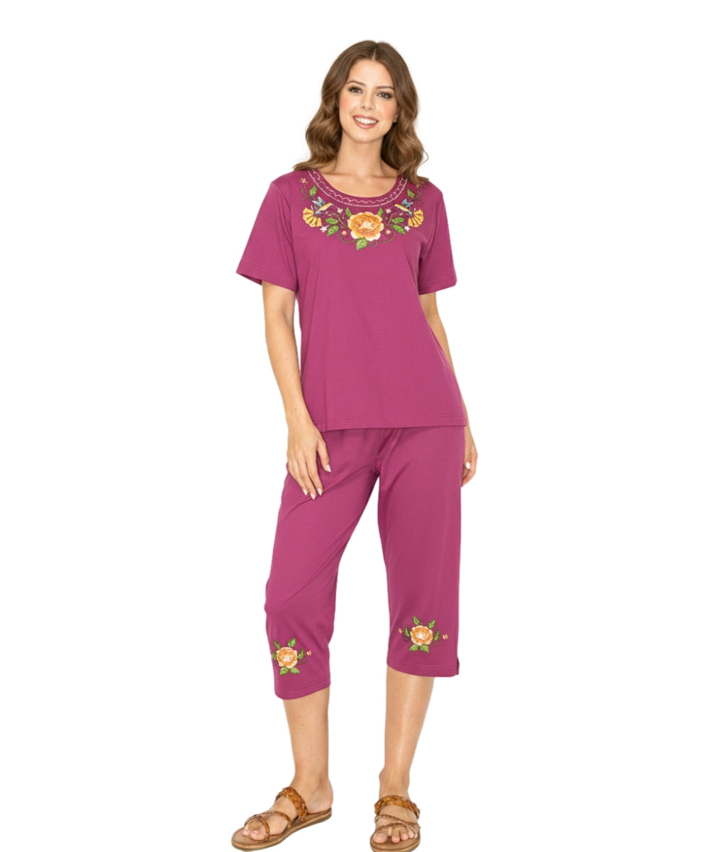 Women's Short Sleeve Hummingbird Floral Embroidered and Matching Capri Set (S-3X) $12.00 Per Set. WS18 Option C